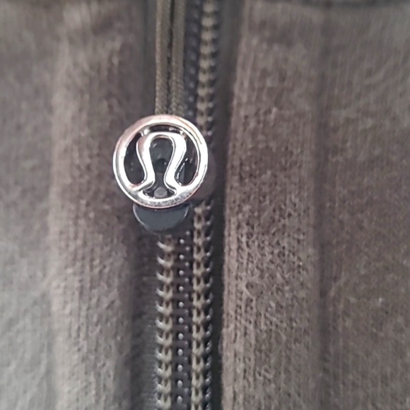 Vintage Lululemon scuba - Picture 2 of 9